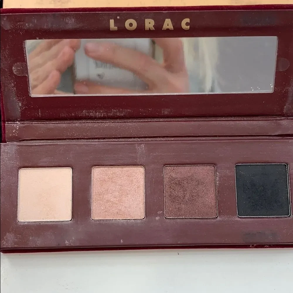 LORAC 4 piece eyeshadow set (16 colors)